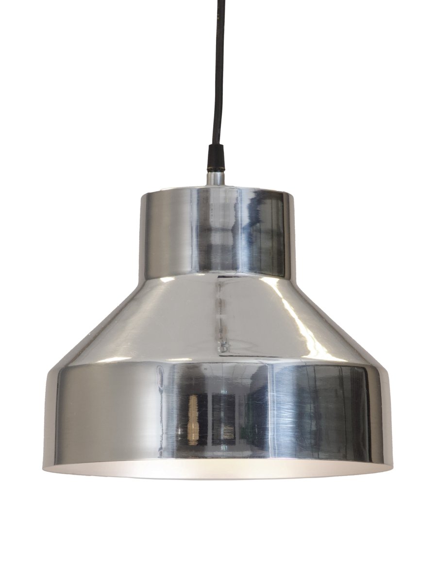 Solo Ø26 Chroom hanglamp Van PR Home - Solo is een kleinere metalen hanglamp met een minimalistisch design.