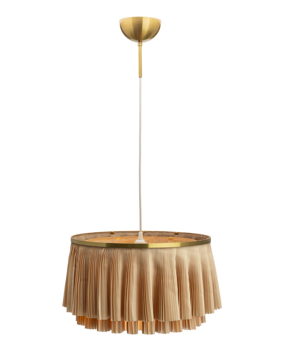 Ophelia Ø40 Beige hanglamp Van By Rydéns - Wanneer de lamp is ingeschakeld, verspreidt zich een zacht en sfeervol licht, waardoor een warme en gezellige ambiance in de kamer ontstaat.