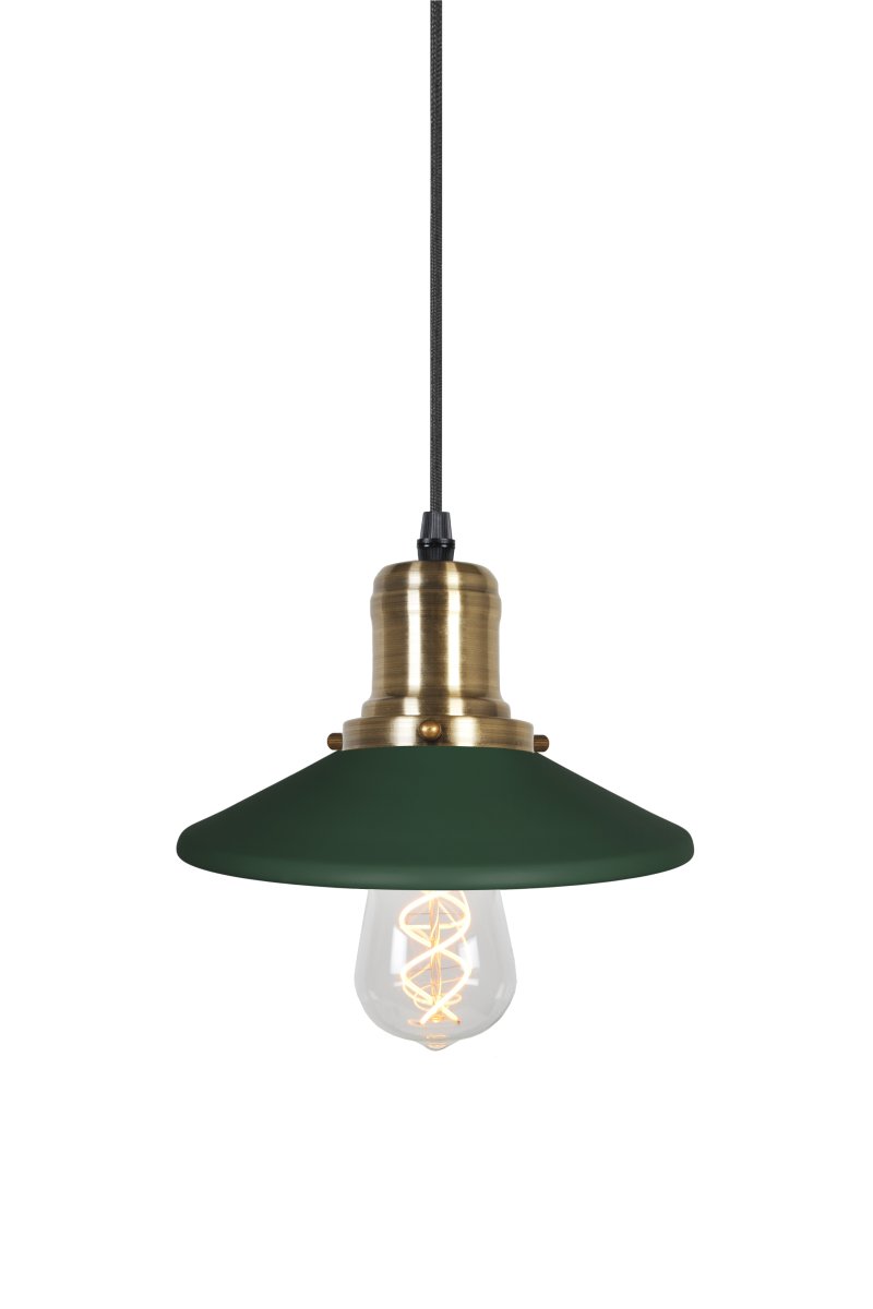 Disc Ø22 Groente raamlamp Van Globen Lighting - De groene metalen kap in combinatie met de messing details zorgt voor een warme sfeer in de kamer.