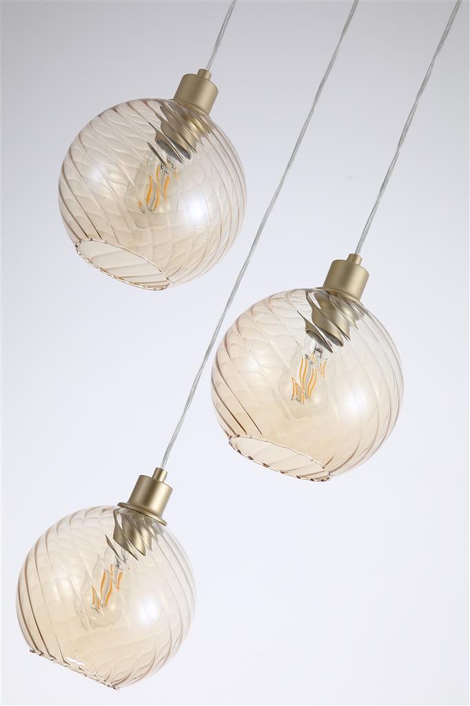 Radiance Ø46 Goud hanglamp Van Searchlight - De kappen hangen aan een plafondplaat met een gouden afwerking, wat zorgt voor een stijlvolle en verfijnde uitstraling.