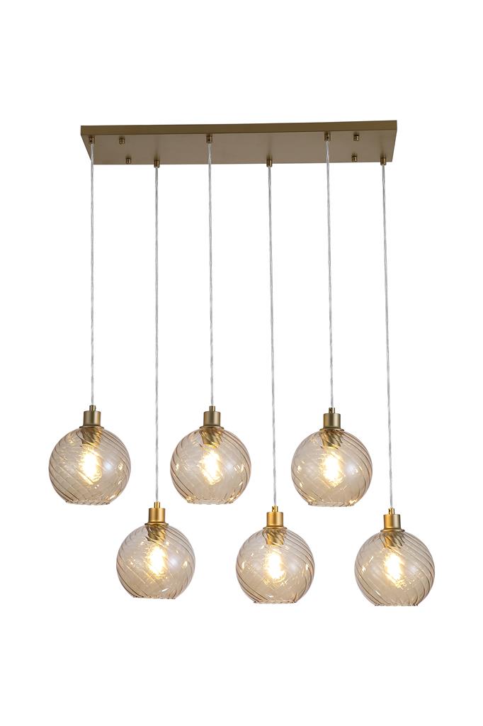 Radiance 95cm Goud hanglamp Van Searchlight - De kappen hangen aan een plafondplaat met een gouden afwerking, wat zorgt voor een stijlvolle en verfijnde uitstraling.