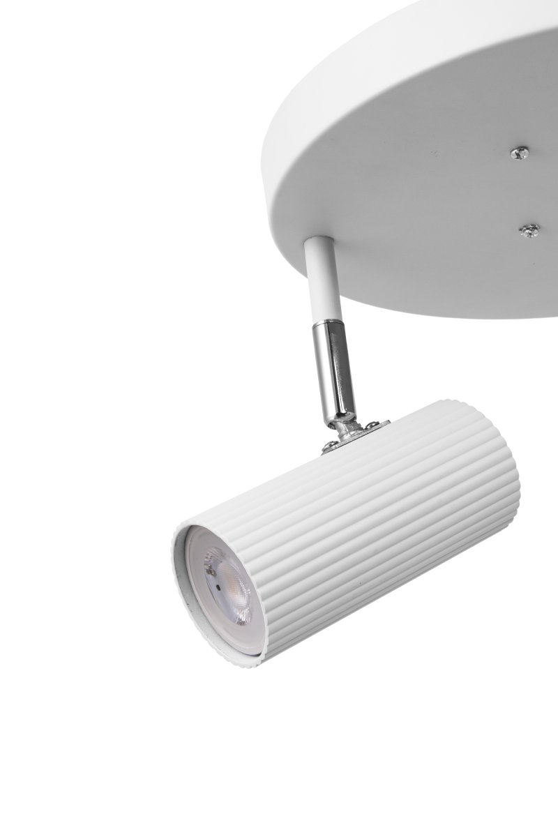 Hubble 3 Wit spot Van Globen Lighting - Het licht kan naar wens worden gericht doordat de spots in hoogte en zijwaarts kunnen worden gekanteld.