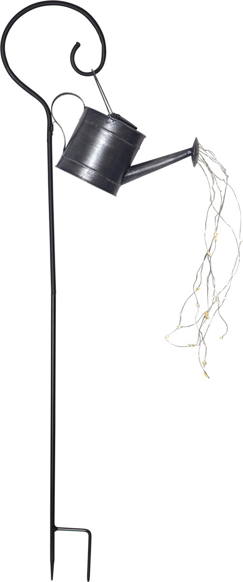 Dew Drop Water can Zink solarlamp Van Star Trading - Creëer een charmante en levendige sfeer in de tuin met de Dew Drop gieter op zonne-energie.