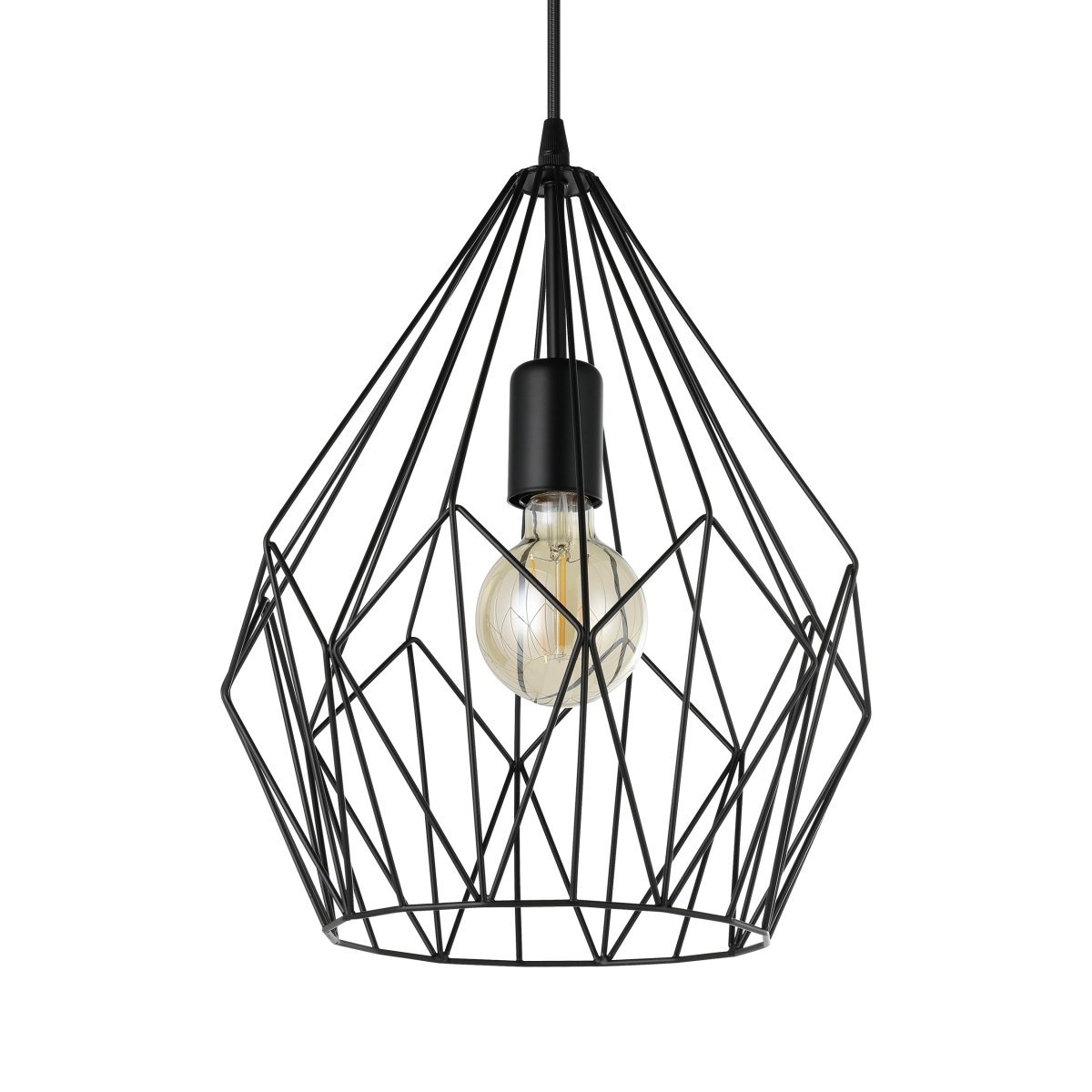Carlton Ø30 Zwart hanglamp Van Eglo - Het open ontwerp plaatst de lichtbron in het middelpunt en cre&euml;ert een decoratief lichtspel in de ruimte.