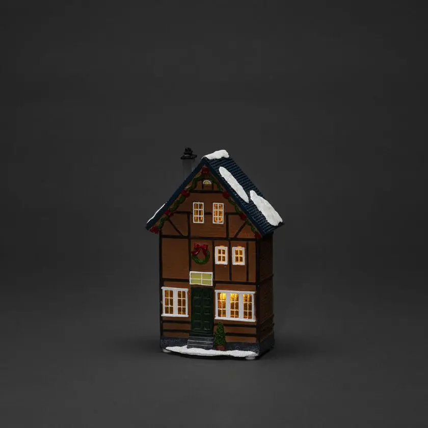 3 Kleine Huisjes Bruin Van Konstsmide - B/O 3 klein; Huis, winters huis met 6 amberkleurige LED-lampjes die een sfeervol licht verspreiden.