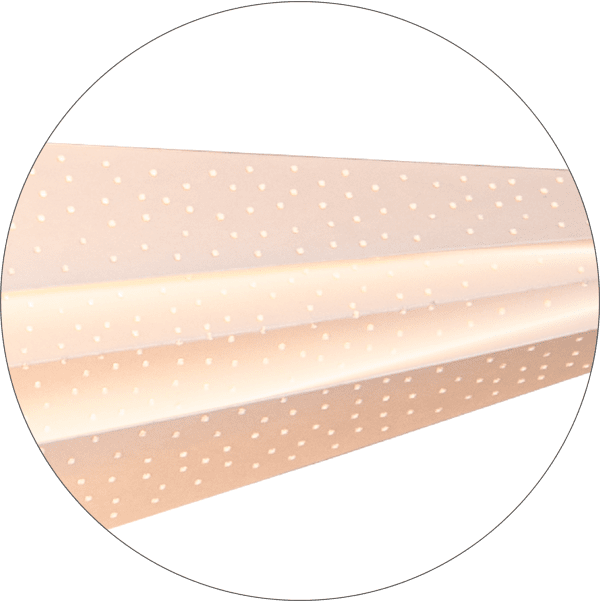 Holly Ø75 Wit Van Star Trading - De ster zorgt voor een kerstsfeer in huis en heeft een mooi kralenpatroon dat een aangename gloed geeft.