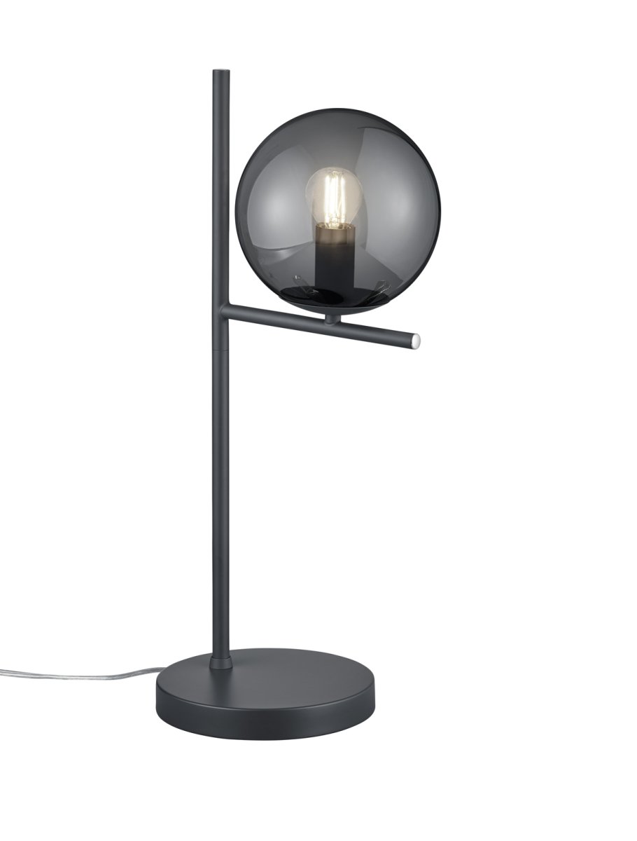 Pure 52cm Rookkleurig tafellamp Van Trio Lighting - Of u nu een strakke, minimalistische interieurstijl heeft of juist van speels houdt: de PURE tafellamp zorgt voor decoratieve accenten en voegt een vleugje elegantie toe aan elk interieur.