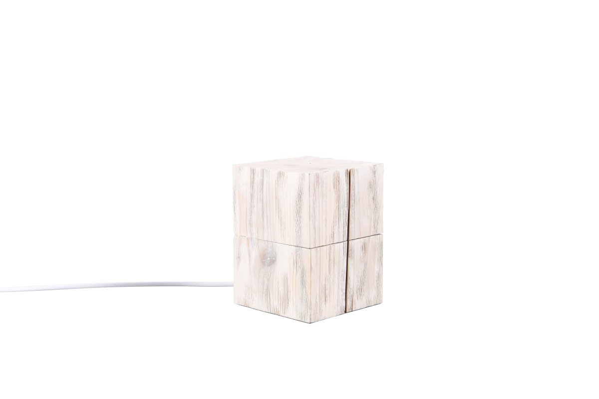 Treasure 16cm Wit tafellamp Van Trio Lighting - Een deurschakelaar zorgt ervoor dat de lamp automatisch aangaat wanneer het deksel wordt geopend en blijft branden.