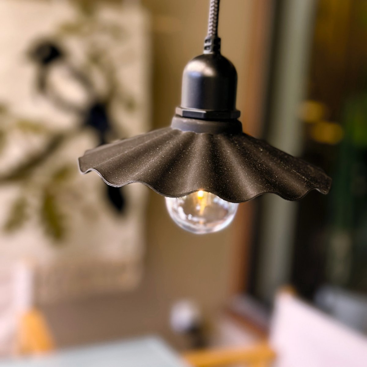 Shady 10 Zwart Van Lightson - Garden Plug &amp; Play from LightsOn - Een flexibel en betaalbaar 12-voltsysteem voor uw tuin, dat u eenvoudig zelf kunt installeren en later kunt uitbreiden tot wel 50 meter, indien gewenst.