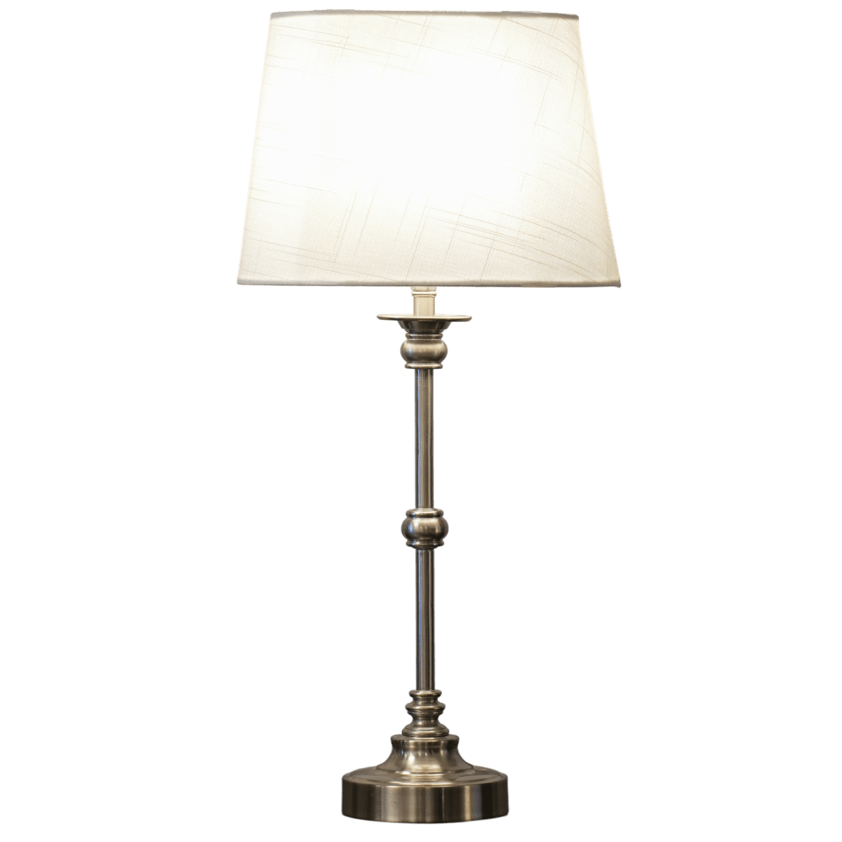 Axel Mini 50cm Zilver/gebroken wit tafellamp Van Lampan - De lampvoet is gemaakt van metaal met een prachtige satijnzilveren afwerking, wat de lamp een warm en tijdloos karakter geeft.
