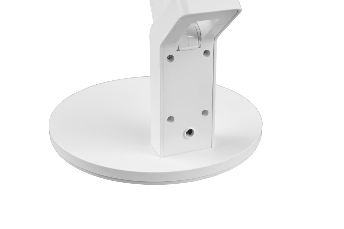 Ava 40cm Wit bureaulamp Van Trio Lighting - Dankzij de ingebouwde geheugenfunctie keert de lamp altijd terug naar de laatst ingestelde lichtstand.