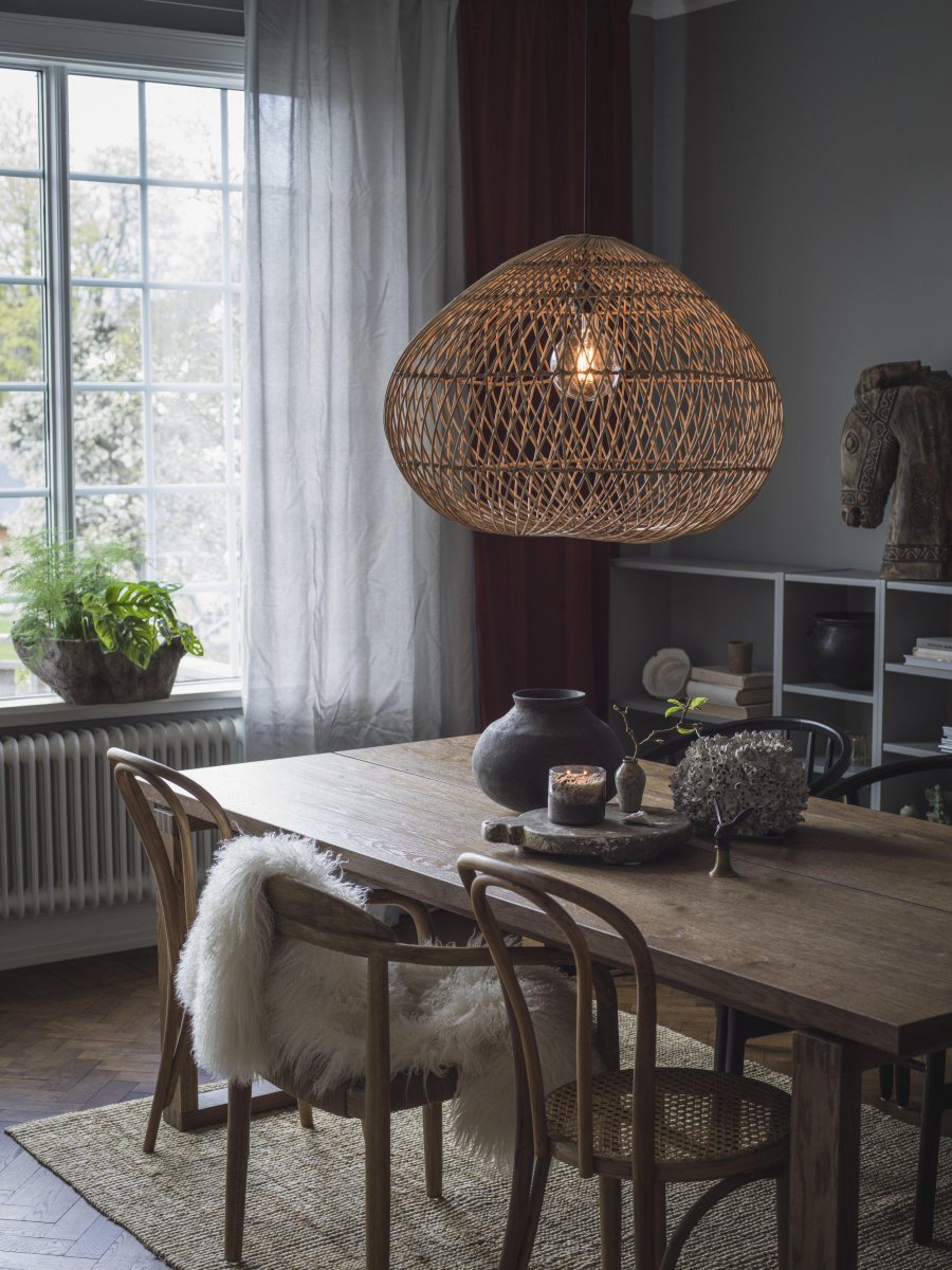 Karen Ø50 Natuur hanglamp Van PR Home - Omdat het van natuurlijke materialen is gemaakt, kunnen er kleine afwijkingen in de maatvoering optreden en kan de kleur in de loop van de tijd veranderen.