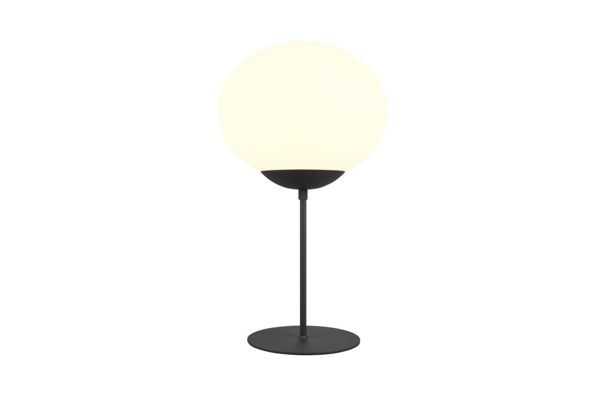 Fomento 52cm Zwart tafellamp Van Trio Lighting - De combinatie van matzwart en wit glas creëert een gevoel van luxe en verfijning.