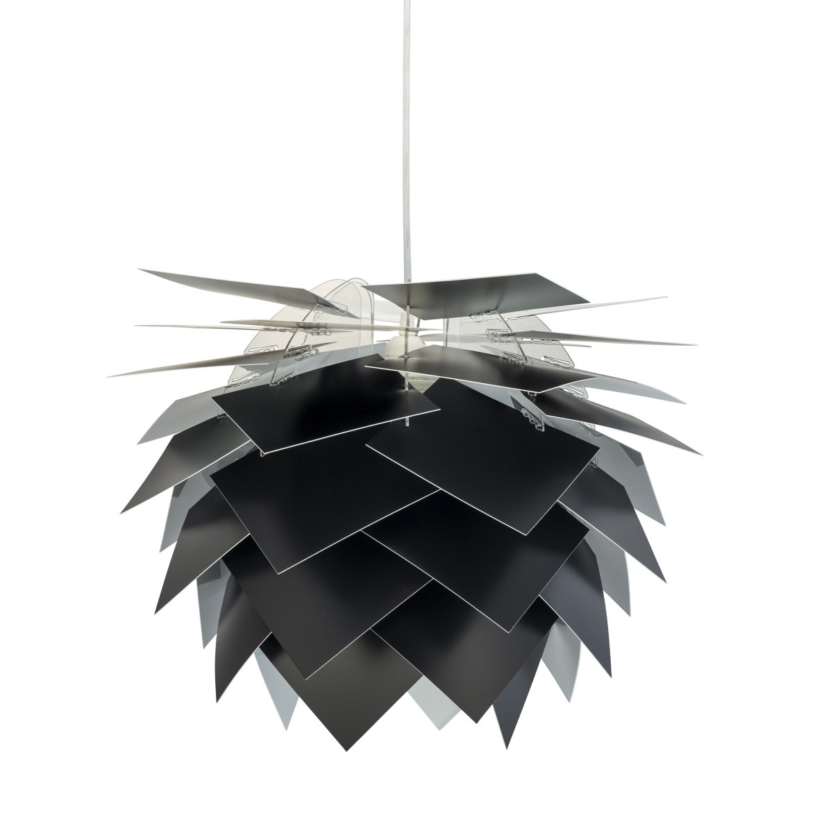 Illumin Ø45 Zwart hanglamp Van Dyberg Larsen - De lamp wordt geleverd in een elegante zwarte doos met een unieke Rosetta plafondkap, een 3 meter lang stoffen snoer en onderdelen die u eenvoudig zelf in elkaar kunt zetten.