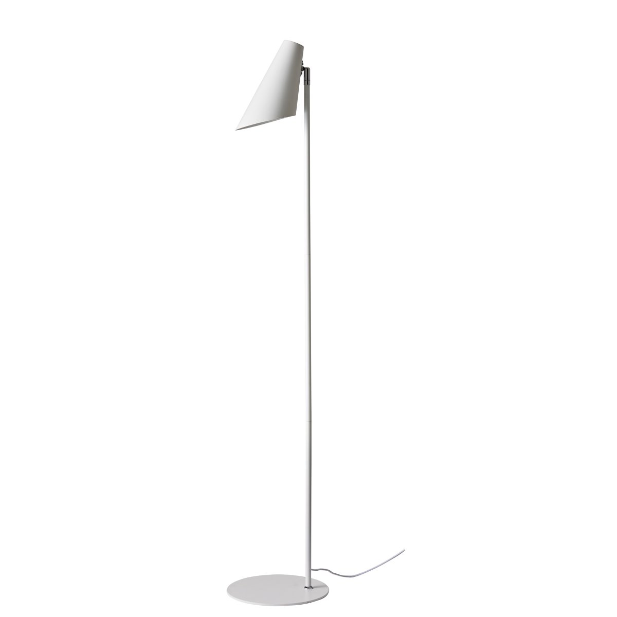 Cale Wit vloerlamp Van Dyberg Larsen - Een lamp die esthetiek en functionaliteit combineert voor een aangename sfeer in uw huis.