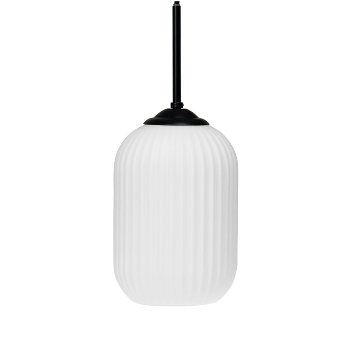 Riflet Ø14 Zwart hanglamp Van Dyberg Larsen - Met deze klassieke lampen zijn de mogelijkheden legio &ndash; Combineer bijvoorbeeld twee verschillende formaten boven de eettafel of in een hoek voor een unieke look.
