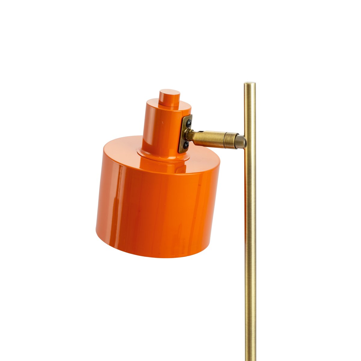 Ocean 43cm Oranje bureaulamp Van Dyberg Larsen - De Ocean tafellamp van Dyberg Larsen is een door de jaren 50 geïnspireerde lamp met een charmant retrodesign en een modern tintje.