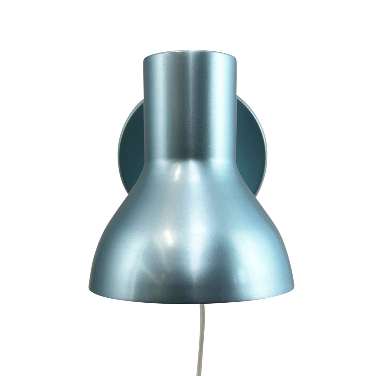 Bob Blauw leeslamp Van Dyberg Larsen - Bob &auml;r det perfekta valet f&ouml;r det moderna hemmet och kombinerar stilren design med funktionalitet.