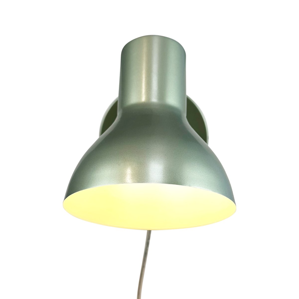 Bob Groente leeslamp Van Dyberg Larsen - Bob &auml;r det perfekta valet f&ouml;r det moderna hemmet och kombinerar stilren design med funktionalitet.