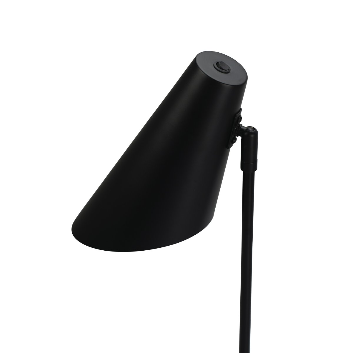 Cale 50cm Zwart bureaulamp Van Dyberg Larsen - De tafellamp in matzwart metaal en de lampenkop die vrij kan draaien, is perfect als leeslamp in de slaapkamer of als stijlvol interieurdetail in de woonkamer.