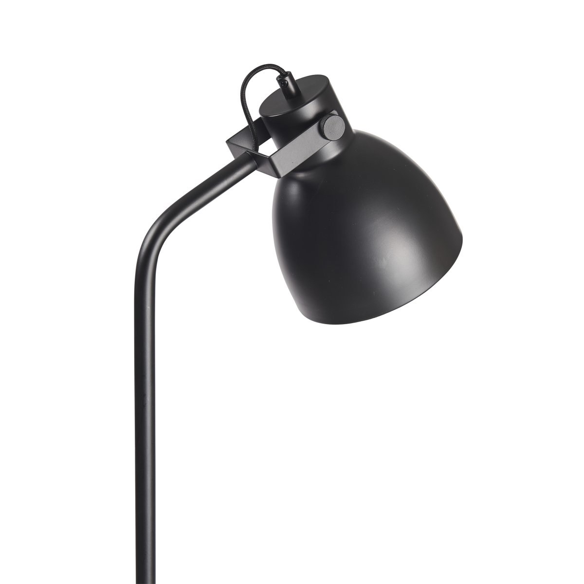 Coast Zwart vloerlamp Van Dyberg Larsen - Coast is een stijlvolle vloerlamp met een minimalistische uitstraling.