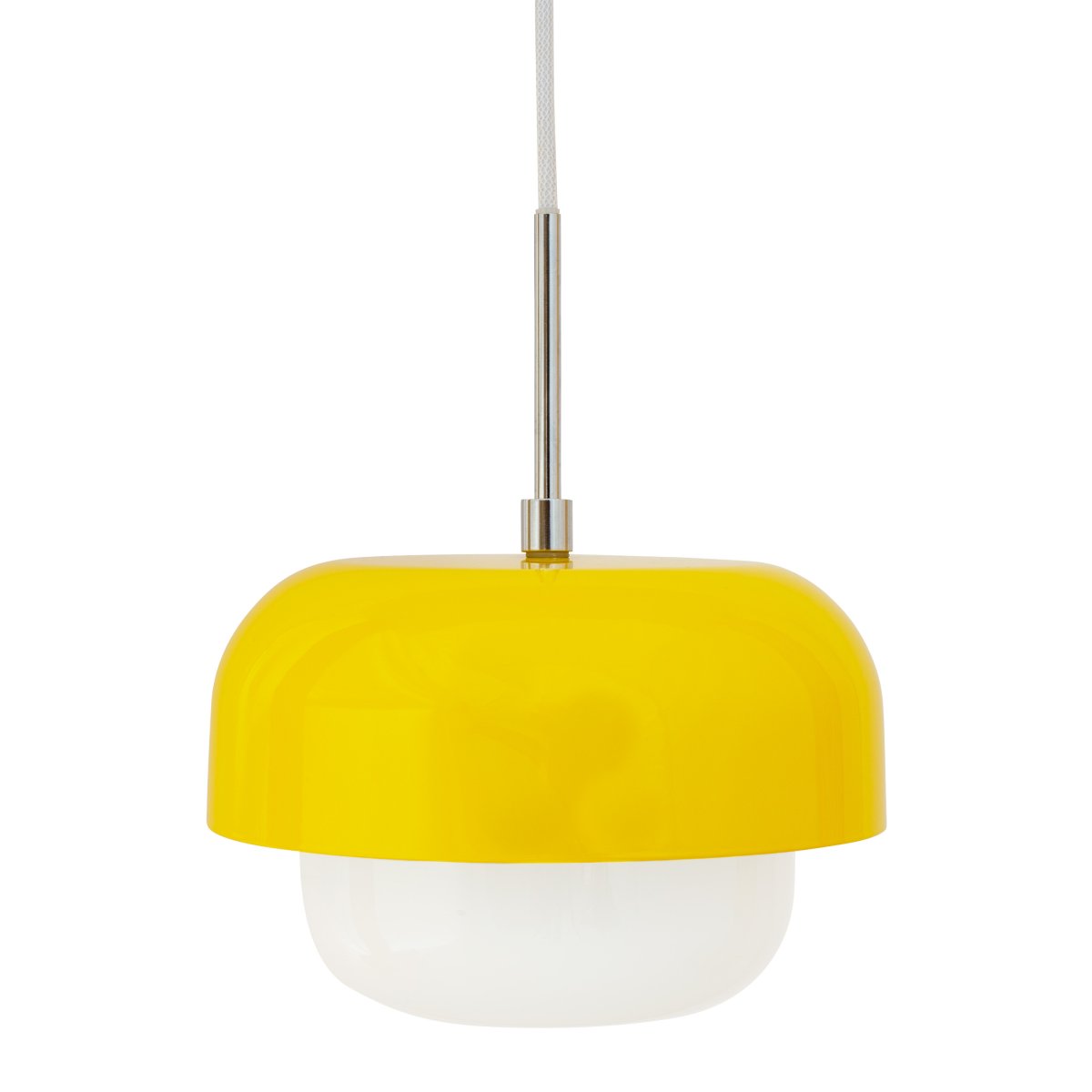Haipot Ø23 Geel hanglamp Van Dyberg Larsen - De Haipot lamp heeft een elegante lampenkap van opaalglas en een felgele metalen kap.
