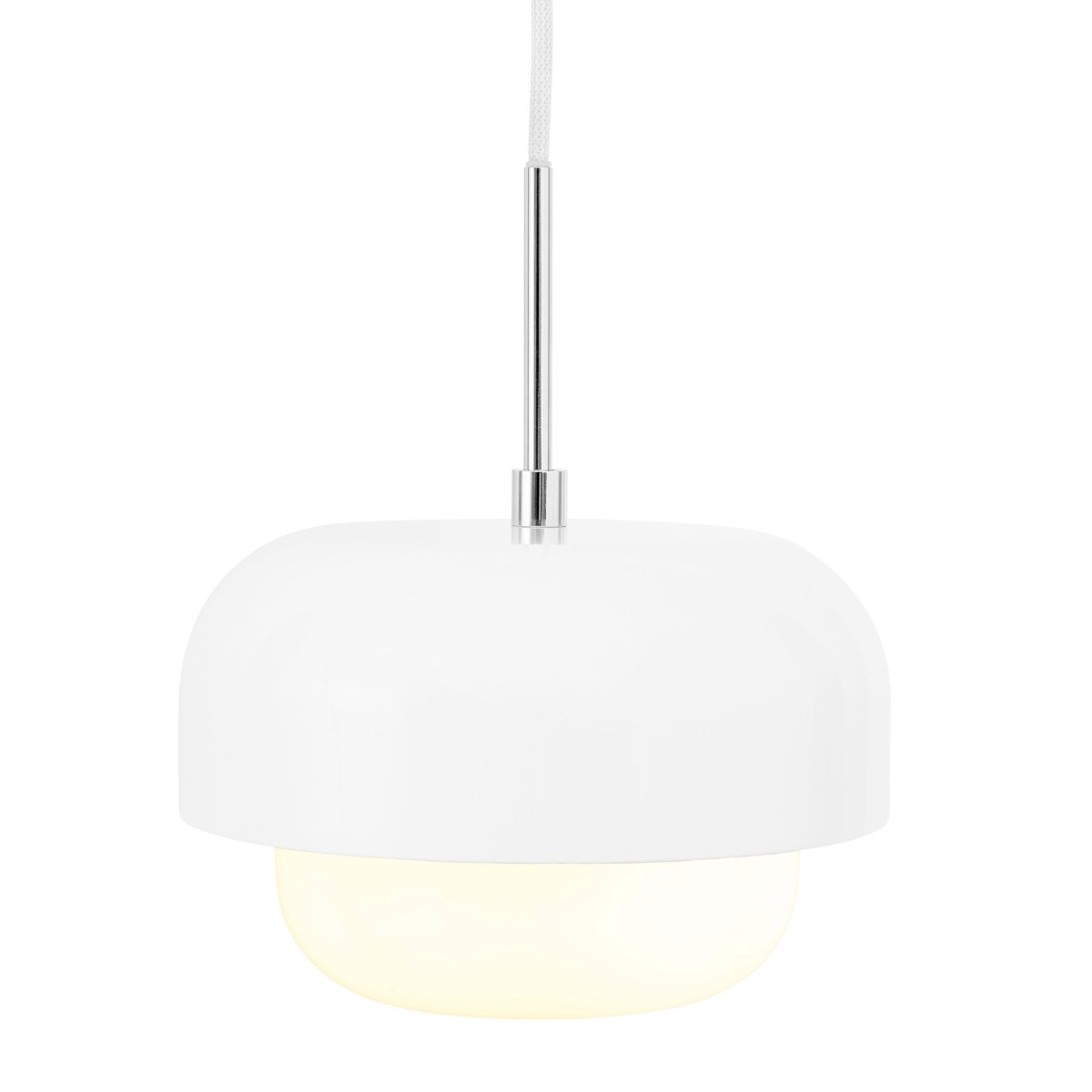 Haipot Ø23 Wit hanglamp Van Dyberg Larsen - De Haipot lamp heeft een elegante lampenkap van opaalglas en een kap van wit metaal.