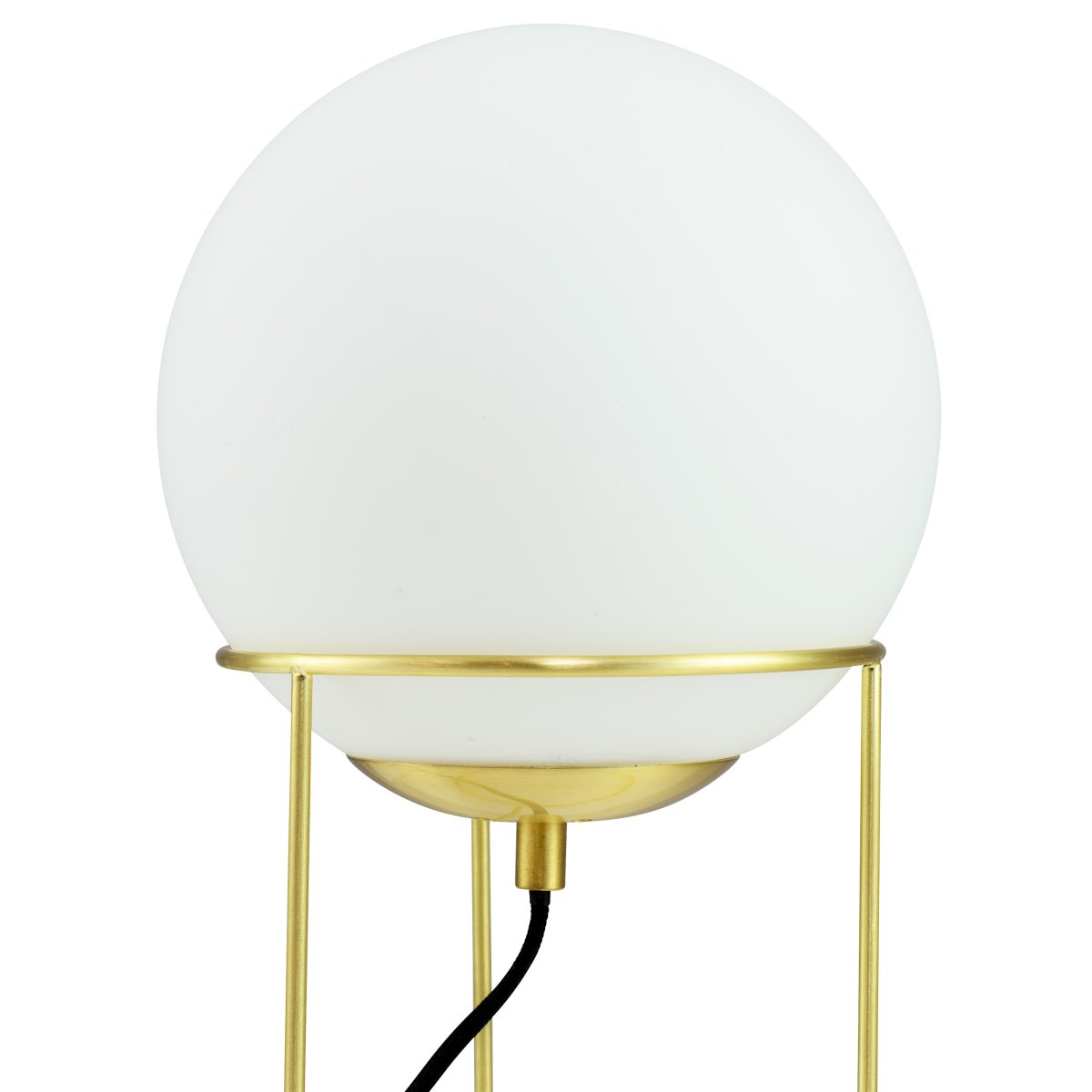 Madrid 34cm Messing tafellamp Van Dyberg Larsen - Het minimalistische design past perfect in zowel moderne als klassieke interieurs en creëert een zacht en aangenaam licht dat een warme sfeer in de kamer verspreidt.