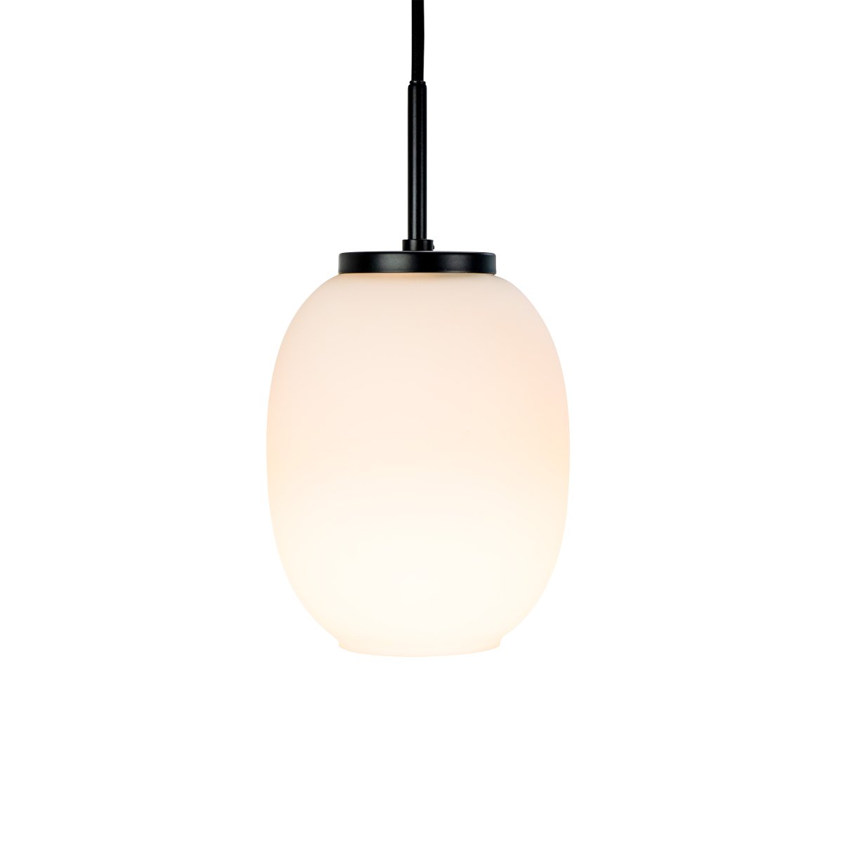 DL39 Ø15 Zwart hanglamp Van Dyberg Larsen - DL39 is een moderne en stijlvolle hanglamp.