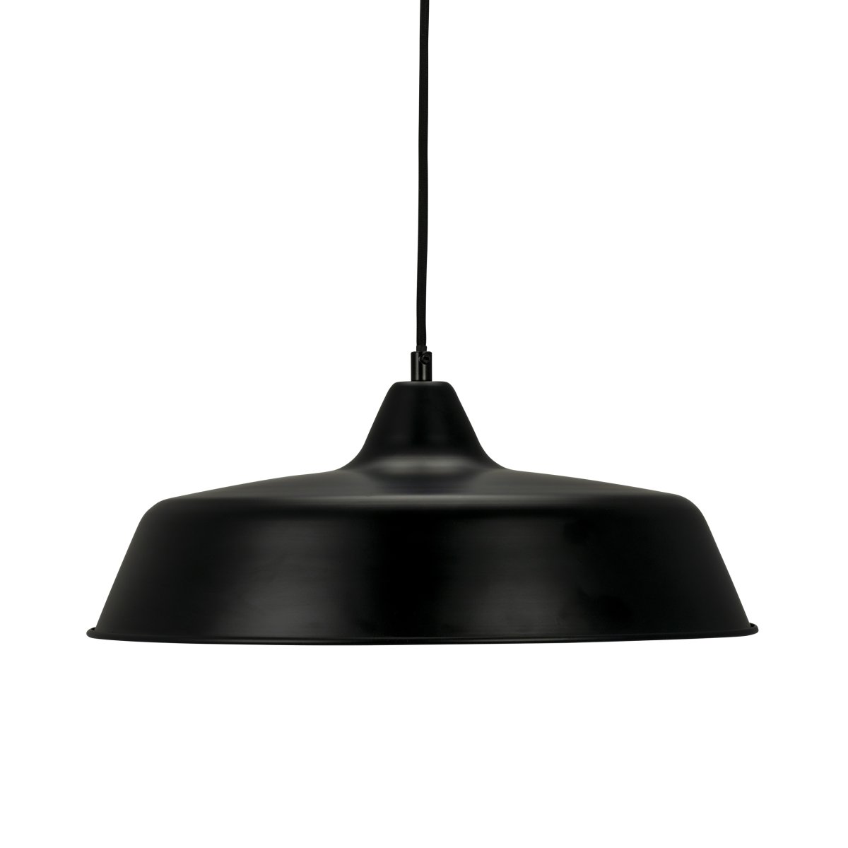 Raw Ø40 Zwart hanglamp Van Dyberg Larsen - Raw Pendant is een moderne en stijlvolle metalen plafondlamp met een charmant design.