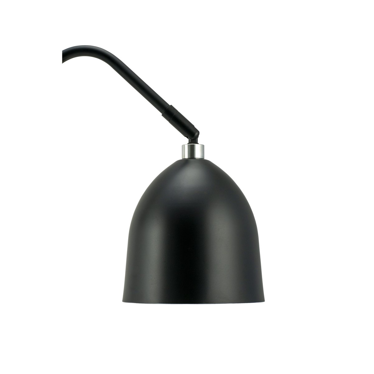 Easton 56cm Zwart bureaulamp Van Dyberg Larsen - De Easton-serie heeft een rustig en verfijnd design dat in elk modern interieur past.