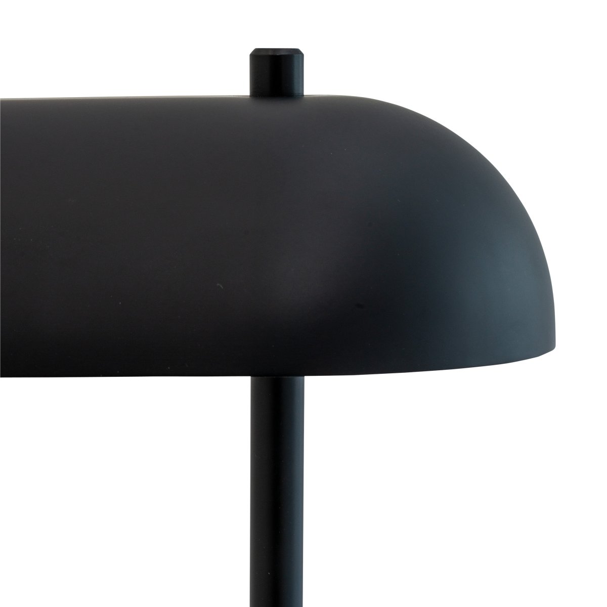 Arch 36cm Matzwart tafellamp Van Dyberg Larsen - De Arch tafellamp is een ode aan eenvoud en kwaliteit - een combinatie van Deens design en functionaliteit.