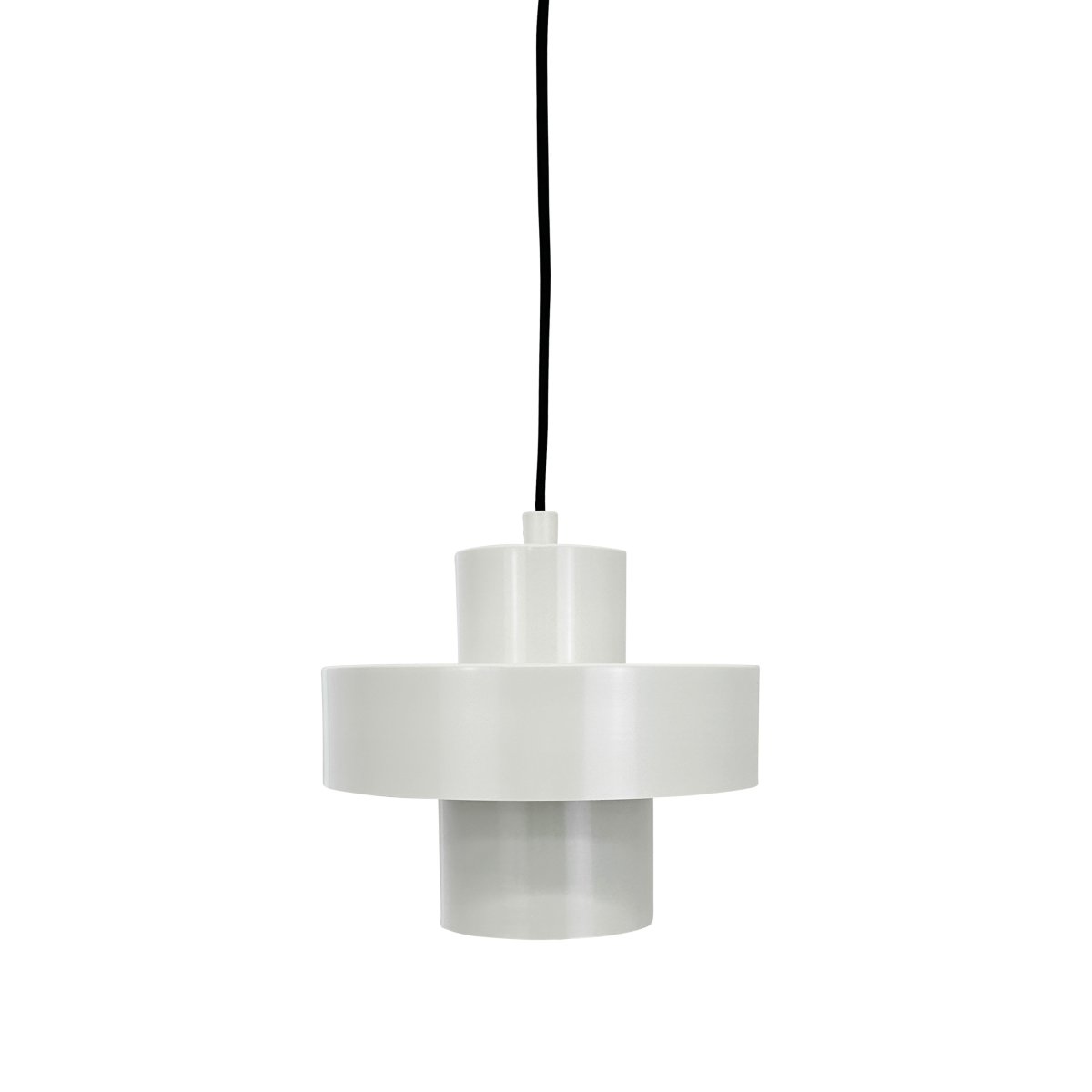 Stoke Ø20 Wit hanglamp Van Dyberg Larsen - Afhankelijk van de kleurkeuze en de plaatsing kan de lamp zowel als sculpturaal interieurdetail als lichtpunt fungeren, ongeacht of deze boven de keukentafel, op het bureau of in de woonkamer en slaapkamer wordt geplaatst.