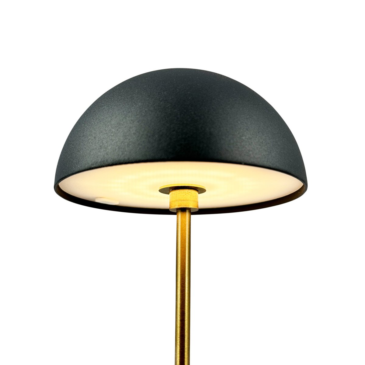 Along set 20cm Zwart Draagbare Van Dyberg Larsen - Deze draadloze lampen zijn gemaakt van messing met gekleurde metalen lampenkappen en bieden drie helderheidsniveaus zonder schittering.