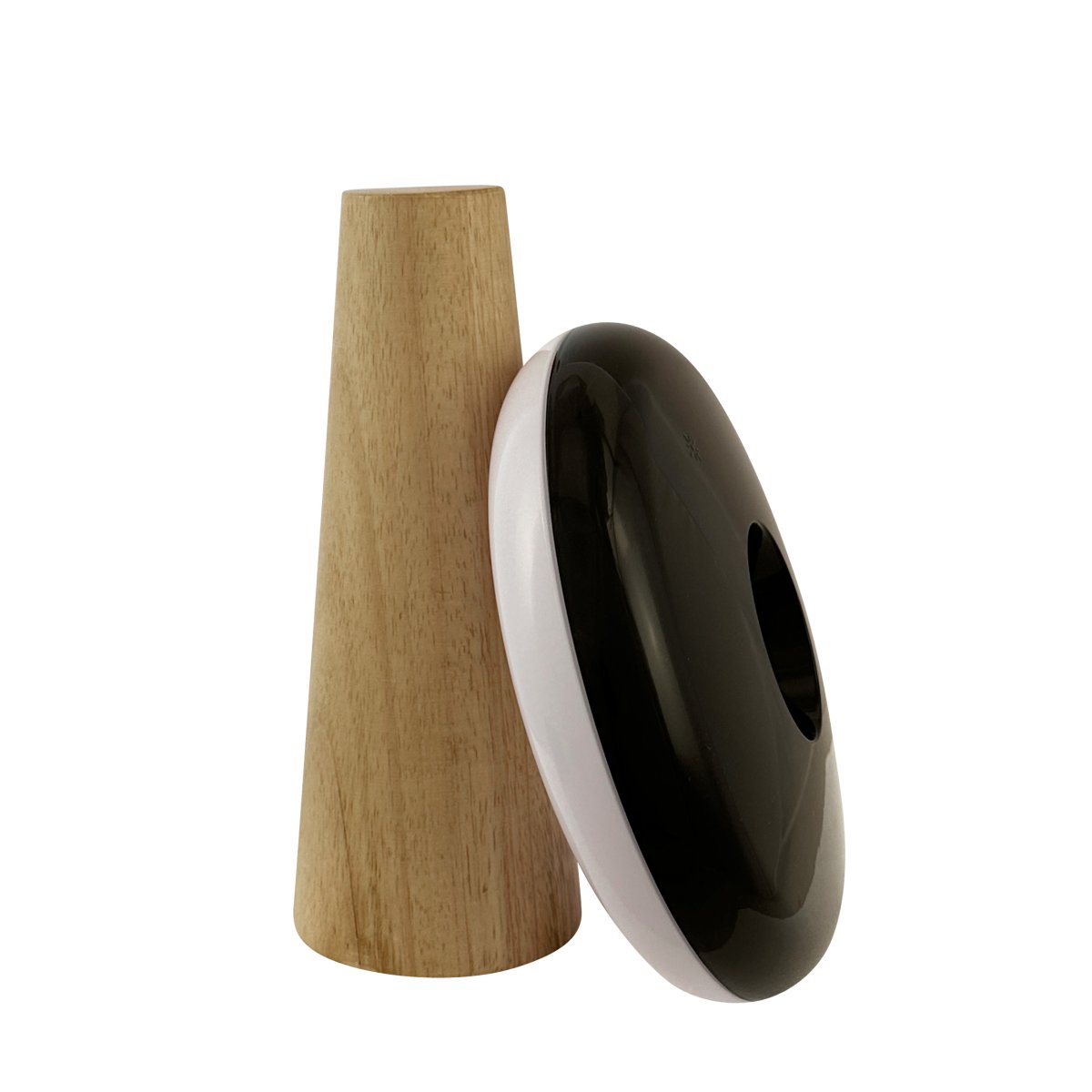 2 Ways 25cm Hout Draagbare Van Dyberg Larsen - Met een basis van natuurlijk hout, stijlvolle contrasten in zwart en wit en drie helderheidsniveaus die u met de knop op de lampenkap kunt instellen, creëert u eenvoudig de juiste sfeer.