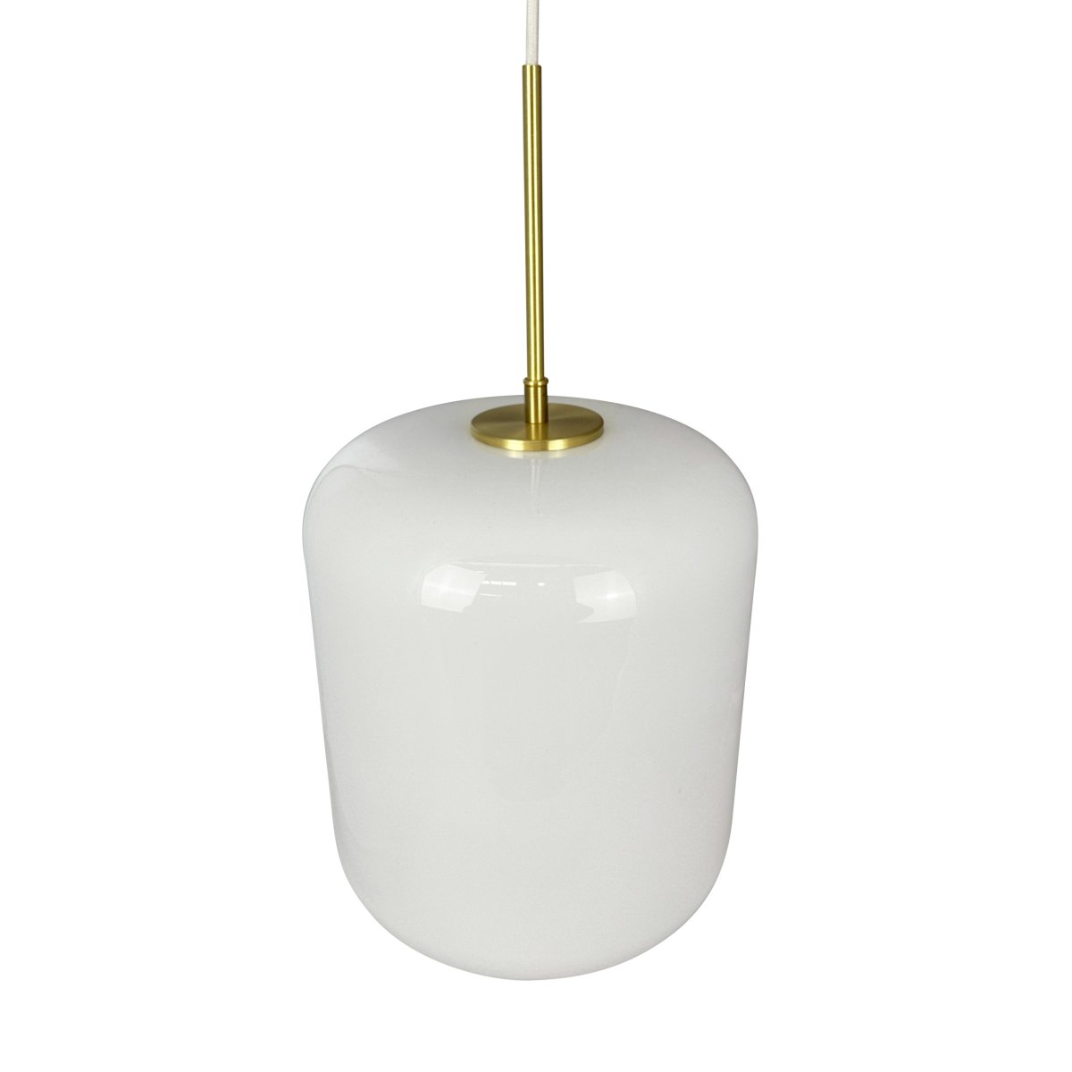 Silvia Ø25 Messing hanglamp Van Dyberg Larsen - Silvia is een serie plafondlampen van mondgeblazen opaalglas met een glanzend oppervlak, een fitting van messing en een wit textielsnoer.