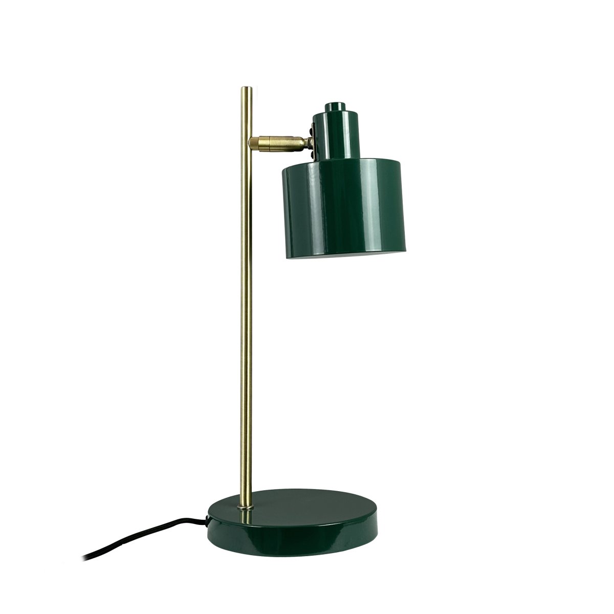 Ocean 43cm Groente bureaulamp Van Dyberg Larsen - Med sin retrostil och moderna inslag &auml;r den en stilfull inredningsdetalj som passar perfekt i sovrummet eller som indirekt ljusk&auml;lla i vardagsrummet.