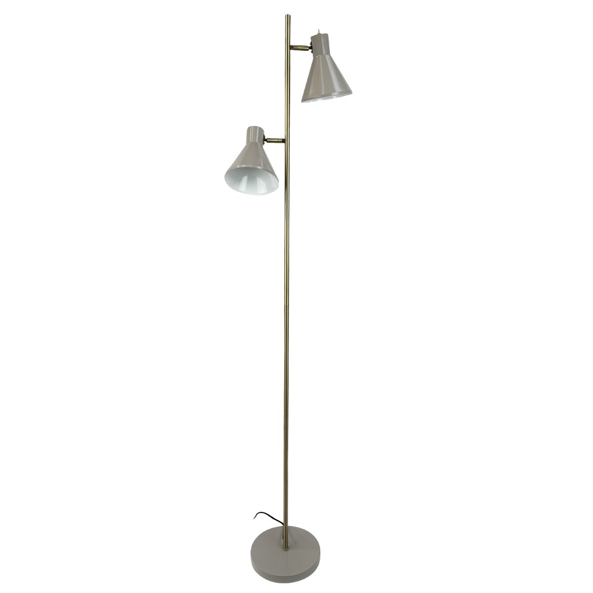Sleep Glanzend beige vloerlamp Van Dyberg Larsen - De beige kleur geeft de lamp een moderne en strakke uitstraling die past bij verschillende interieurstijlen, terwijl de antieke messing details een elegante toets toevoegen.