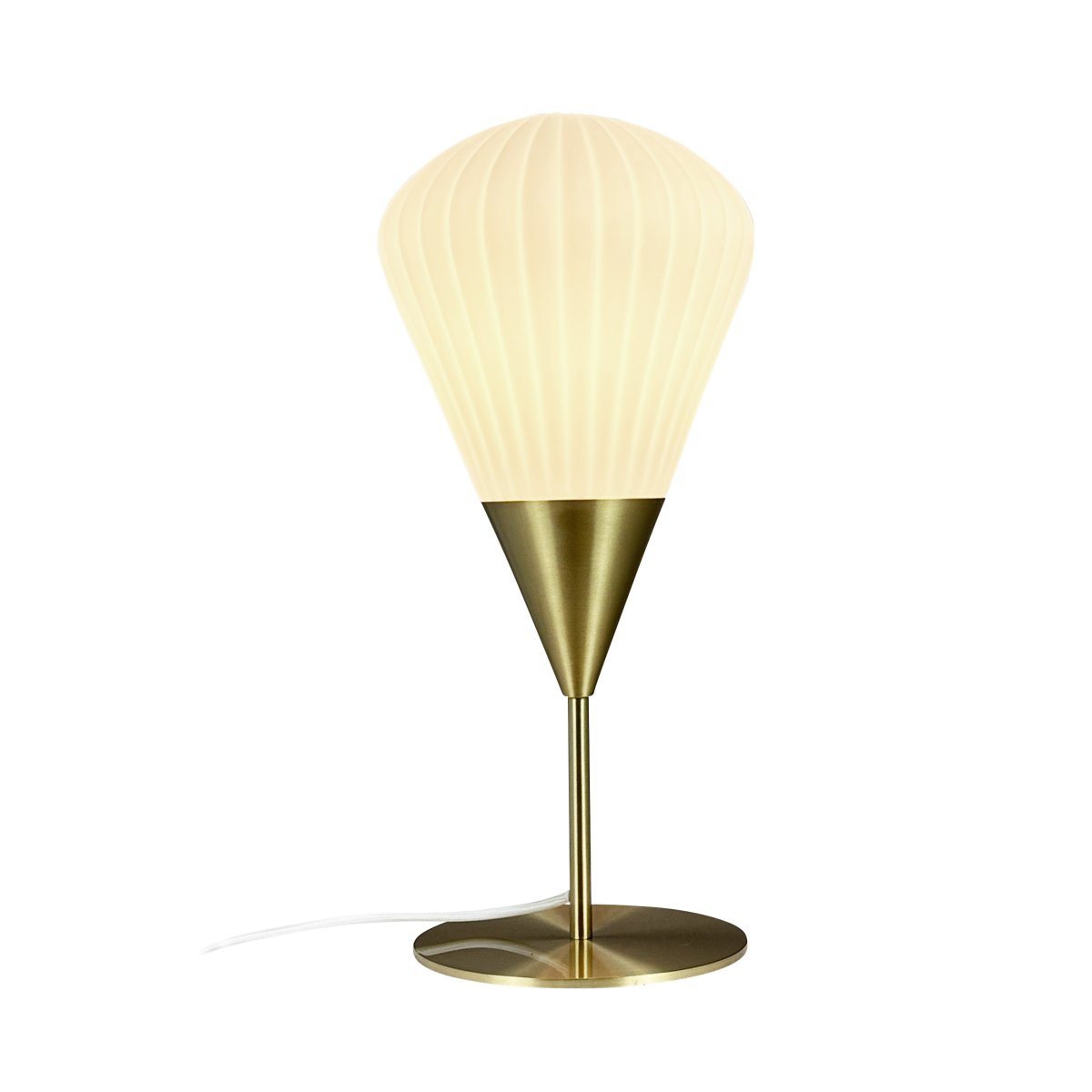 Ballon 45cm Wit tafellamp Van Dyberg Larsen - Med sin moderna form och stilrena material &auml;r Ballon bordslampa ett perfekt val f&ouml;r den som vill kombinera funktion, ljus och elegans i sin inredning.