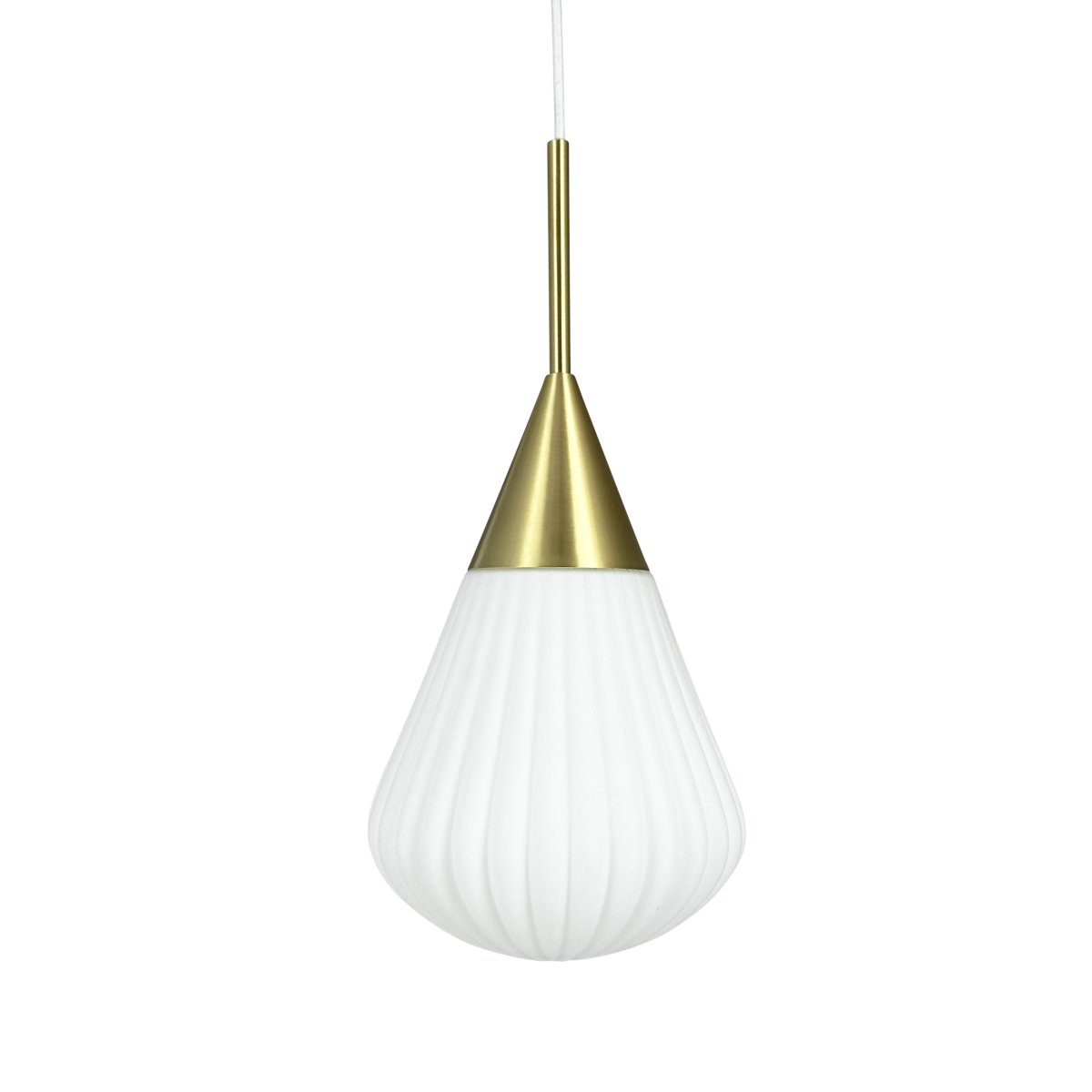 Ballon Ø20 Wit hanglamp Van Dyberg Larsen - Med sin moderna form och stilrena material &auml;r Ballon Pendant det perfekta valet f&ouml;r den som vill f&ouml;rena ljus och elegans &ndash; en funktionell och tidl&ouml;s designklassiker.