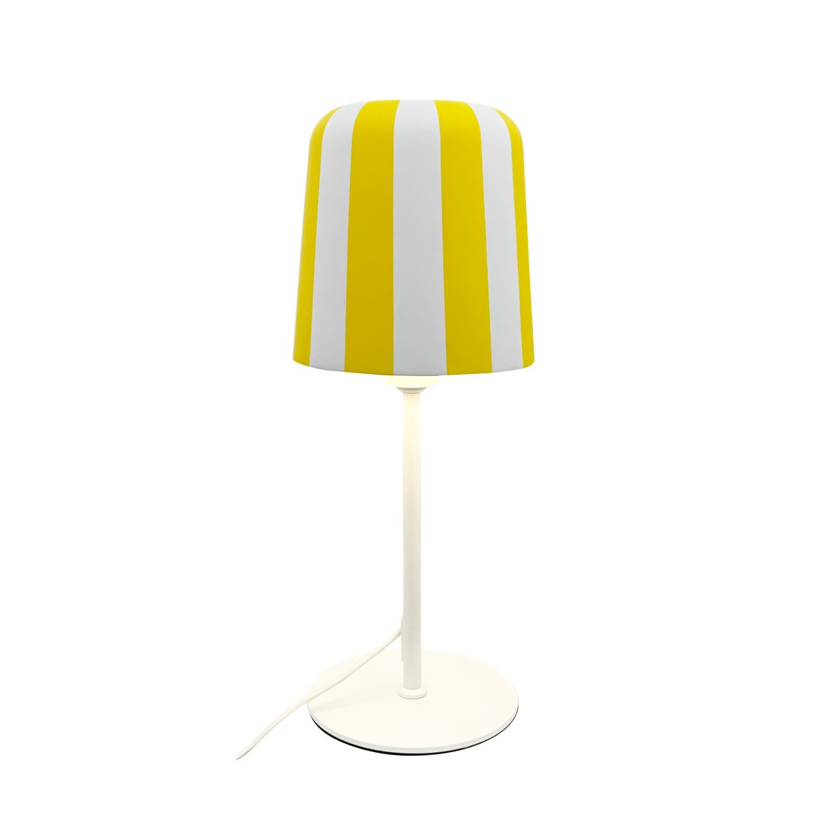 Gry 50cm Geel tafellamp Van Dyberg Larsen - Genom att ta igenk&auml;nnbara m&ouml;nster och s&auml;tta dem i en ny kontext ville hon skapa en lampa som f&aring;r m&auml;nniskor att le och ger en unik visuell upplevelse.