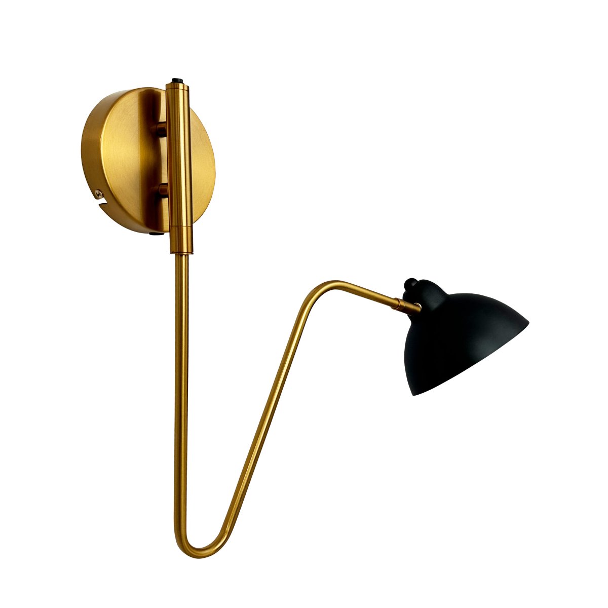 Futura 52cm Messing wandlamp Van Dyberg Larsen - De Futura wandlamp is een elegante en functionele verlichtingsoplossing met een prachtig design in zwart en messing.