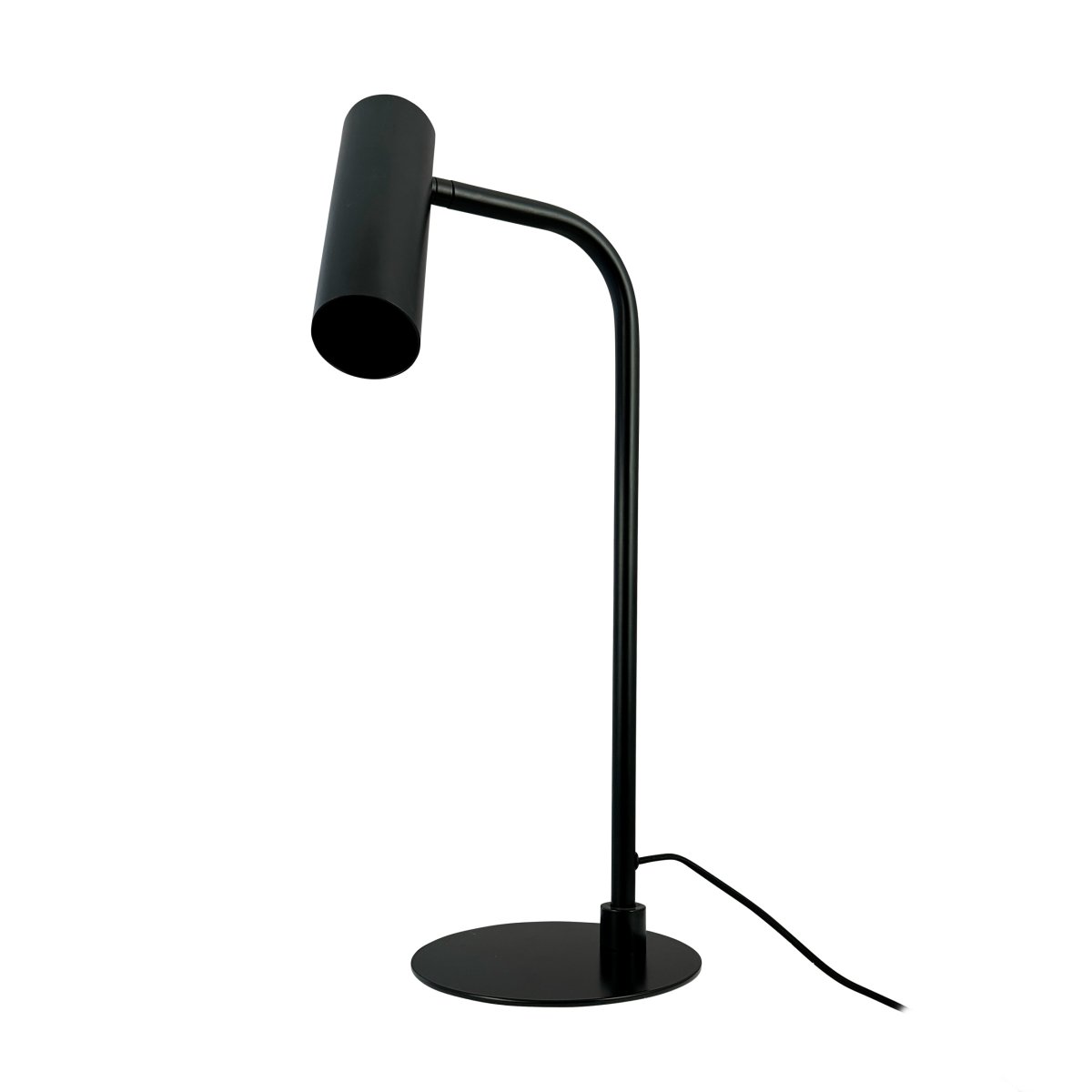 Skagerrak 50cm Zwart bureaulamp Van Dyberg Larsen - De minimalistische uitstraling van de lamp en de focus op kwaliteit maken hem een perfecte aanvulling op elke kamer, ongeacht of het interieur modern of klassiek is.