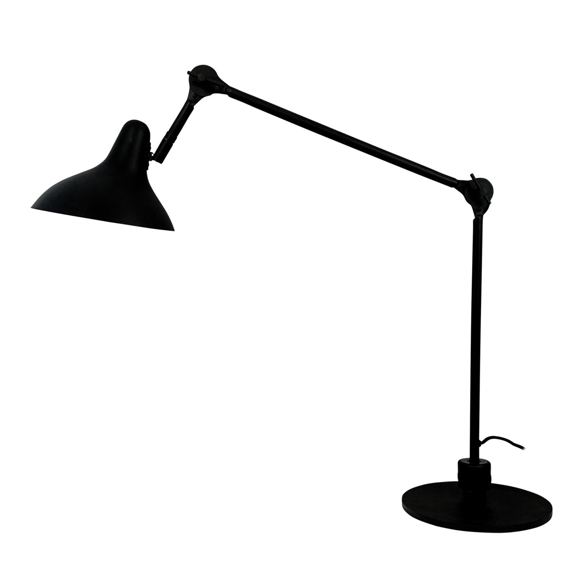 Lotus 85cm Zwart bureaulamp Van Dyberg Larsen - De matte zwarte afwerking geeft de lamp een moderne en verfijnde uitstraling, terwijl de stevige voet voor stabiliteit zorgt.