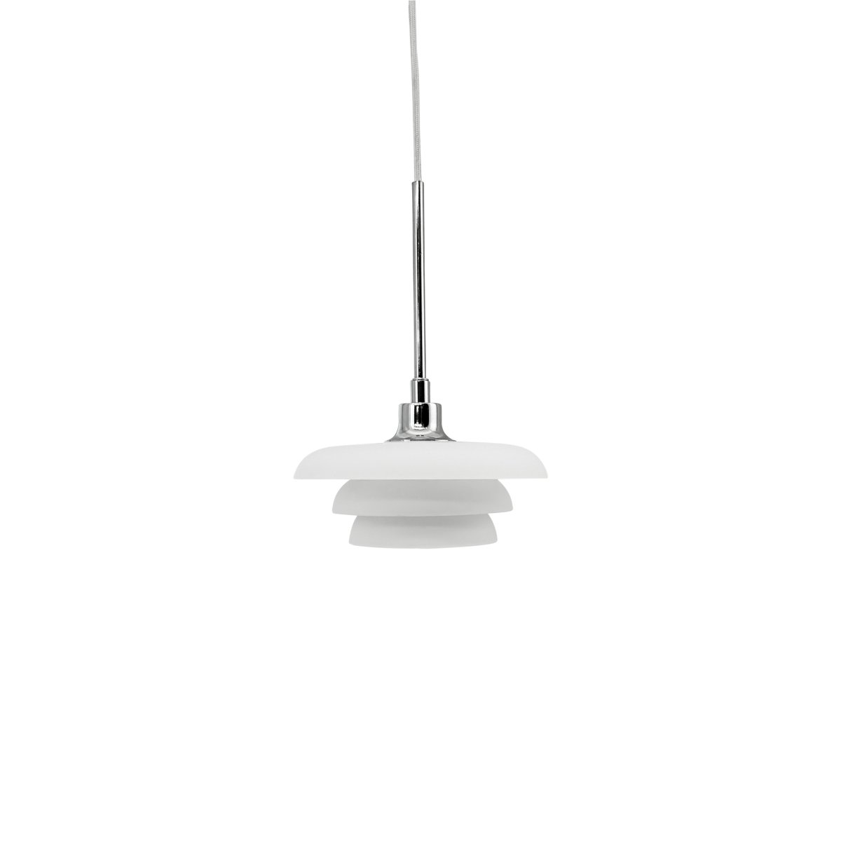 Ava Ø20 Opaal hanglamp Van Dyberg Larsen - Het minimalistische design maakt het ideaal boven de eettafel, in de keuken of in de woonkamer.