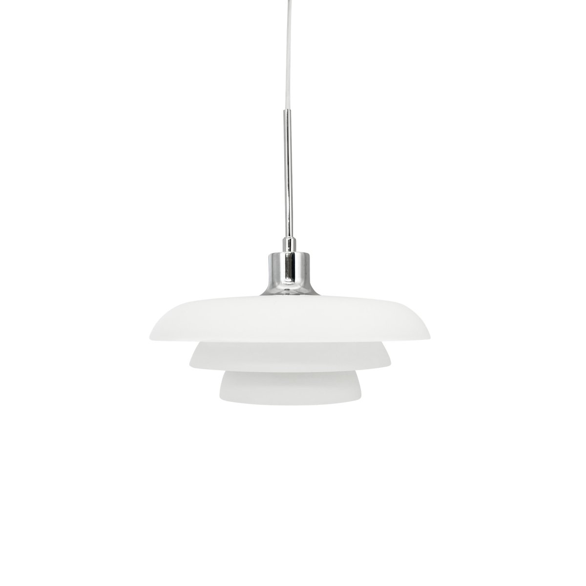 Ava Ø30 Opaal hanglamp Van Dyberg Larsen - Het minimalistische design maakt het ideaal boven de eettafel, in de keuken of in de woonkamer.