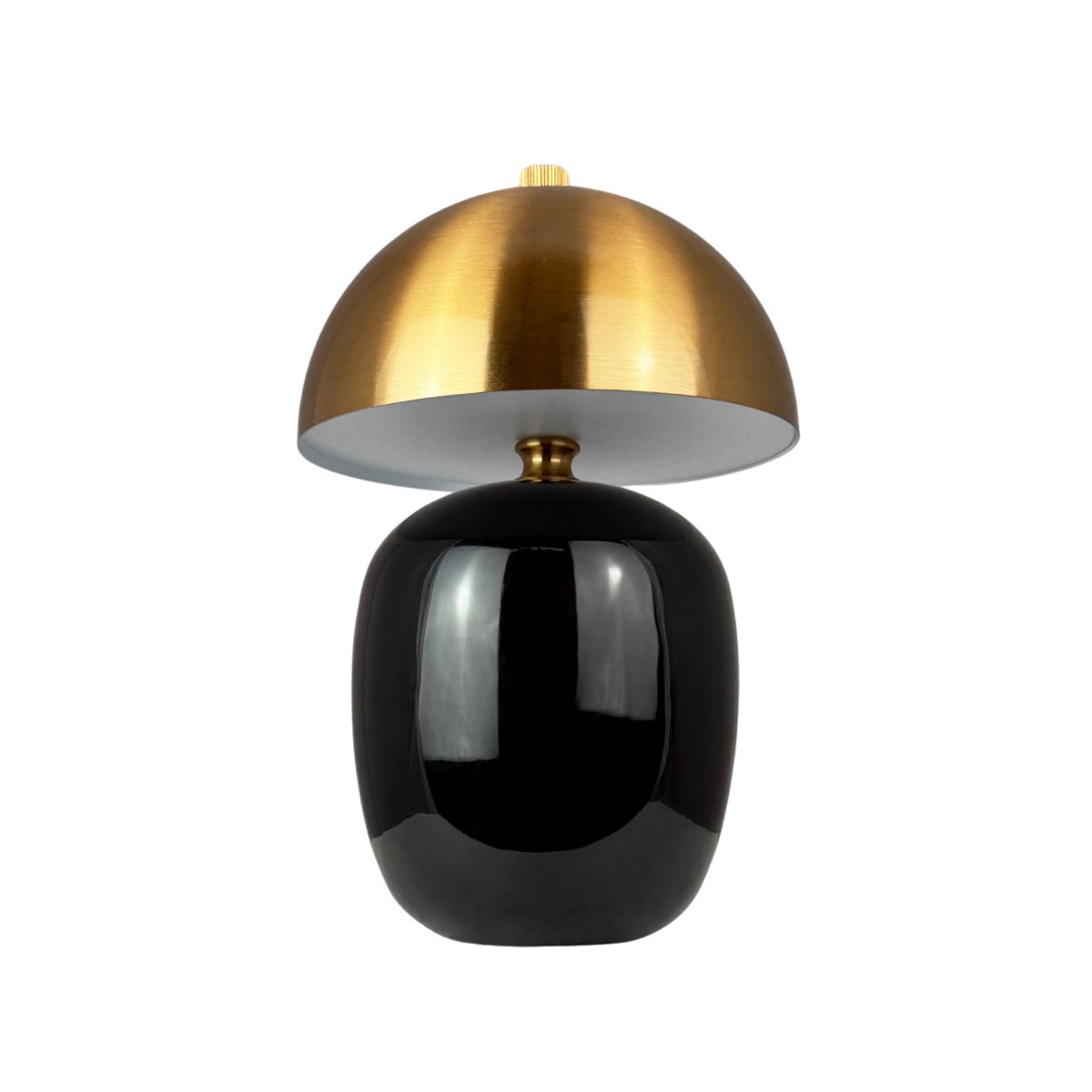 Manhatten 23cm Zwart/messing Draagbare Van Dyberg Larsen - De lampvoet is gemaakt van zwart keramiek met een glanzende afwerking en is elegant gecombineerd met een metalen kap met een donkere messing afwerking, wat zorgt voor een moderne maar tijdloze look.