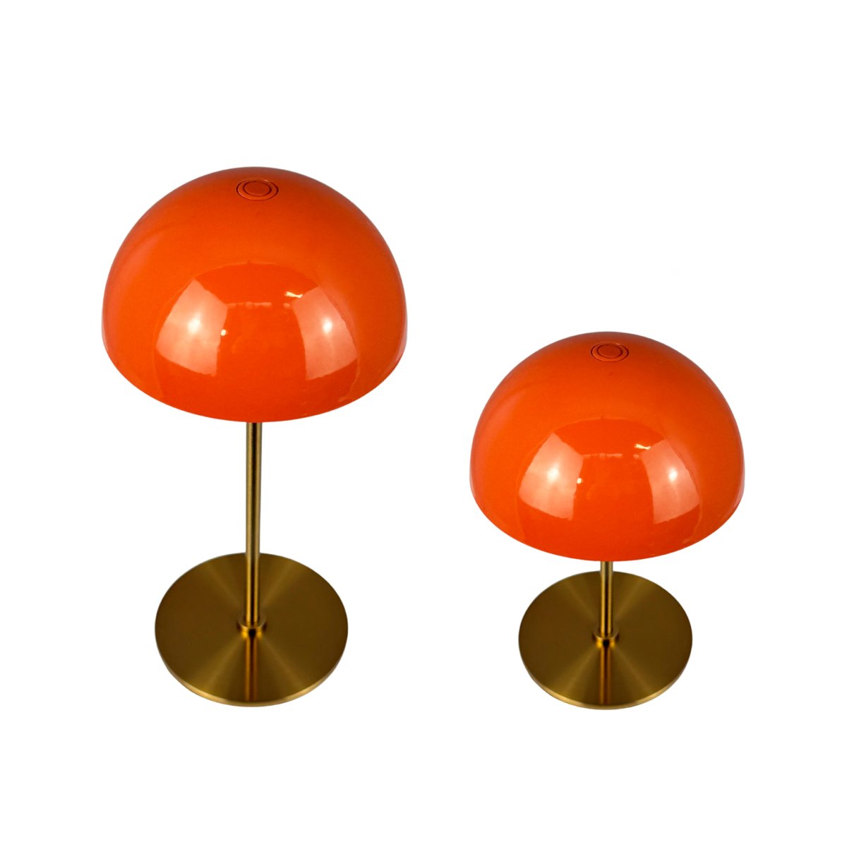 Along set 20cm Oranje Draagbare Van Dyberg Larsen - De lampen zijn voorzien van ge&iuml;ntegreerde LED-verlichting en drie dimbare lichtniveaus die eenvoudig aan te passen zijn via de aanraakdimmer aan de bovenkant.
