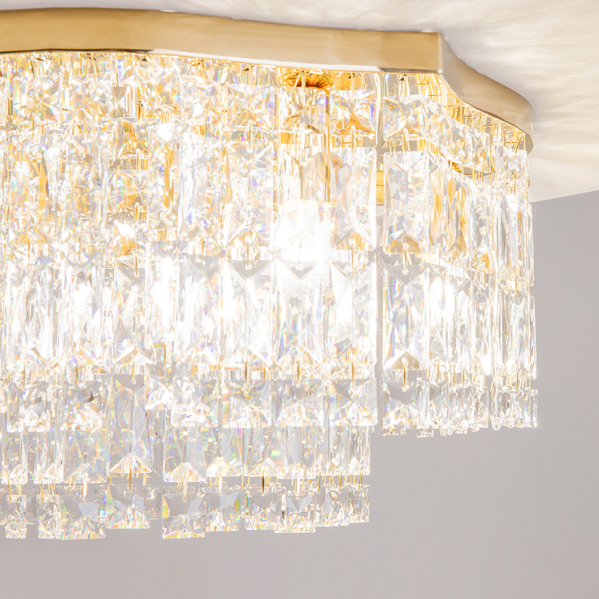 Dune Ø45 Goud kristal Van Maytoni - Ideaal voor in de hal, woonkamer of boven de eetkamer voor een verfijnd en stralend interieurdetail.
