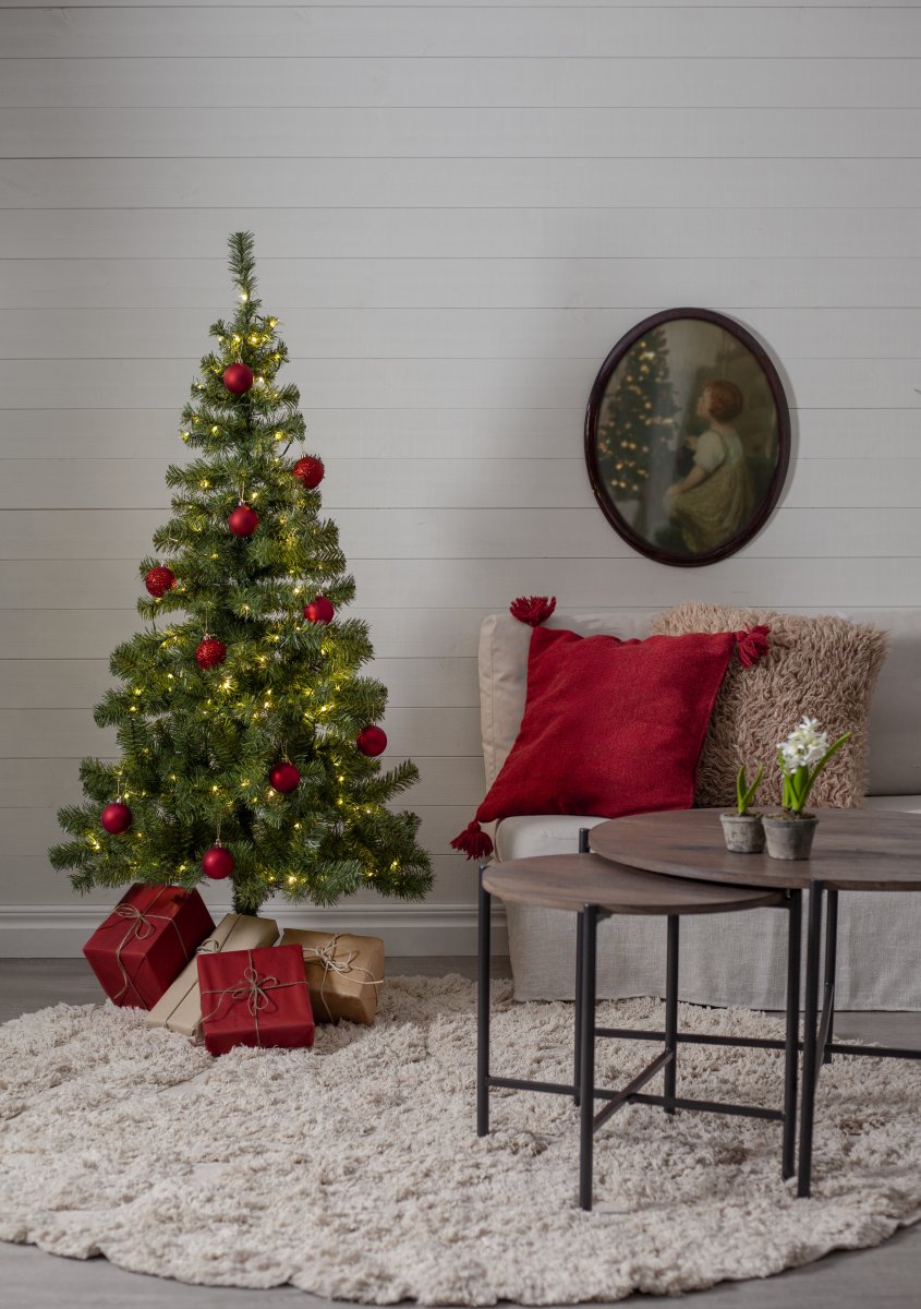 Ottawa 150cm Groente Van Star Trading - Prachtige kerstboom die een heerlijke kerstsfeer verspreidt.